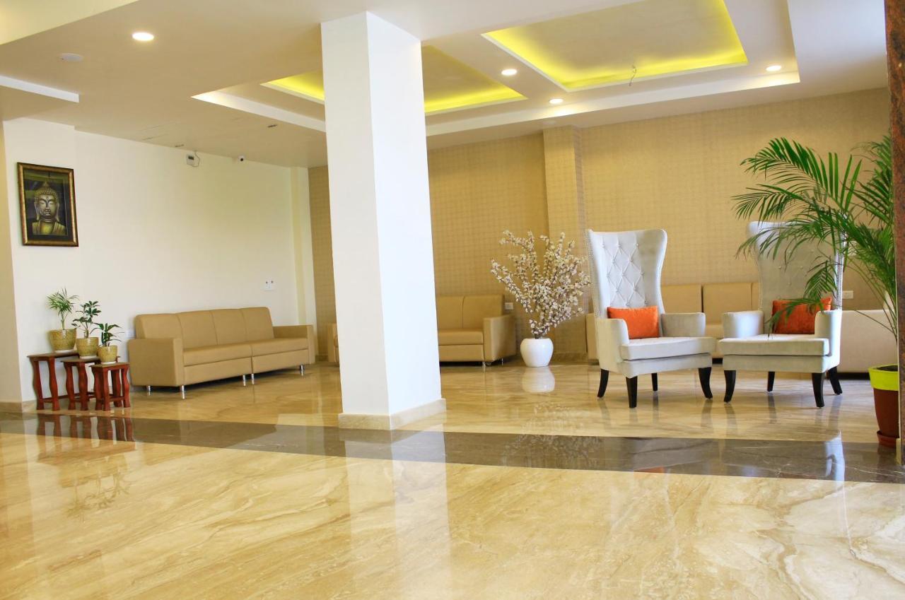 Hotel Radiant Inn Roorkee Exterior photo