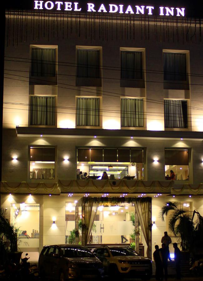 Hotel Radiant Inn Roorkee Exterior photo